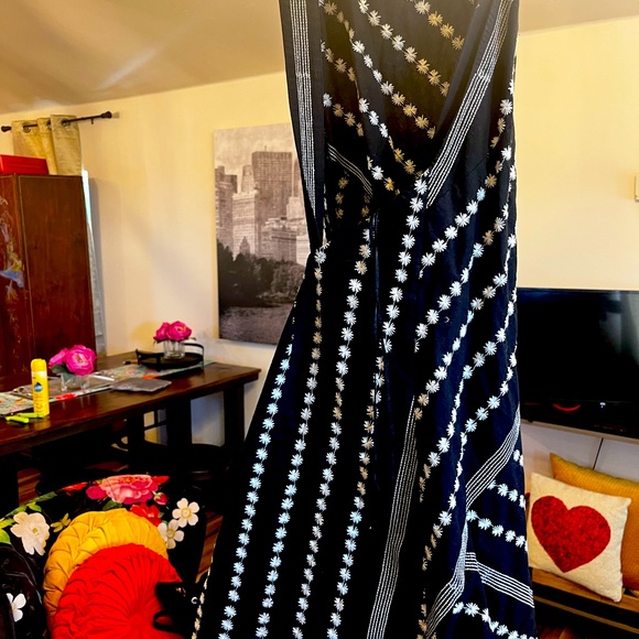 Spectacular Free People Mini Summer black with white embroidered floral - Picture 3 of 9